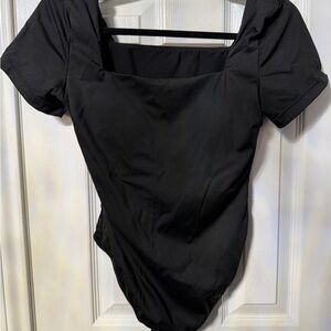 Zara Black Square Neck Short Sleeve Bodysuit